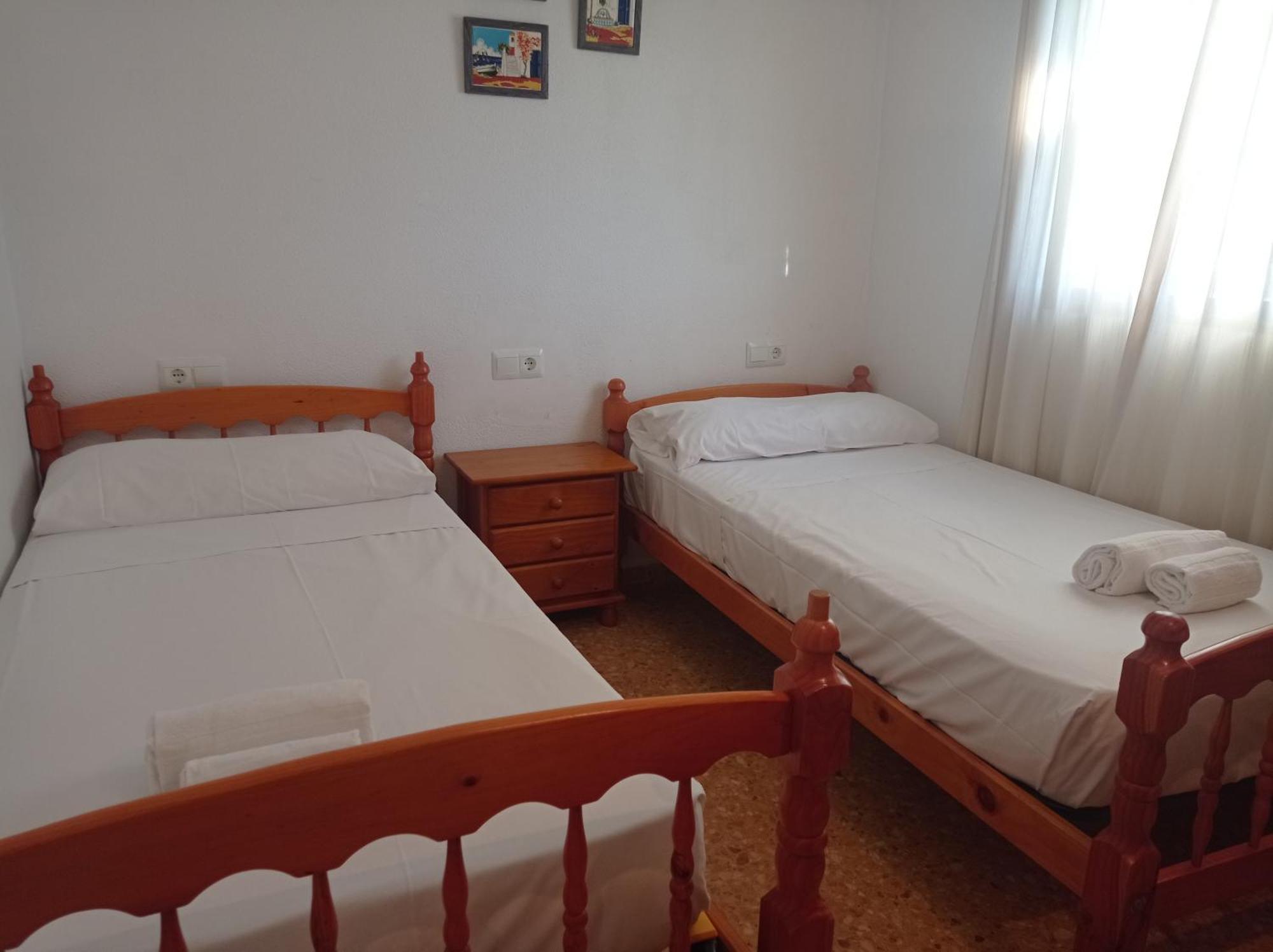 Manila Solo Familias Serviplaya Гандия Экстерьер фото